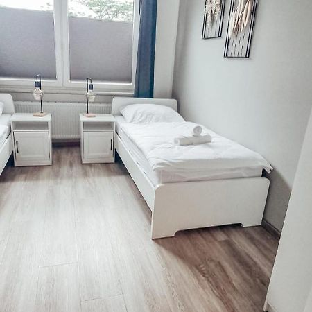 Zweibettzimmer "Grau" In Zentraler Lage Brema Zewnętrze zdjęcie