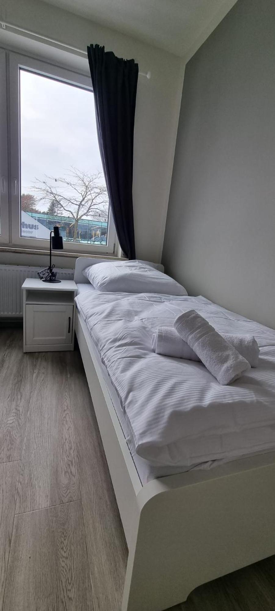 Zweibettzimmer "Grau" In Zentraler Lage Brema Zewnętrze zdjęcie